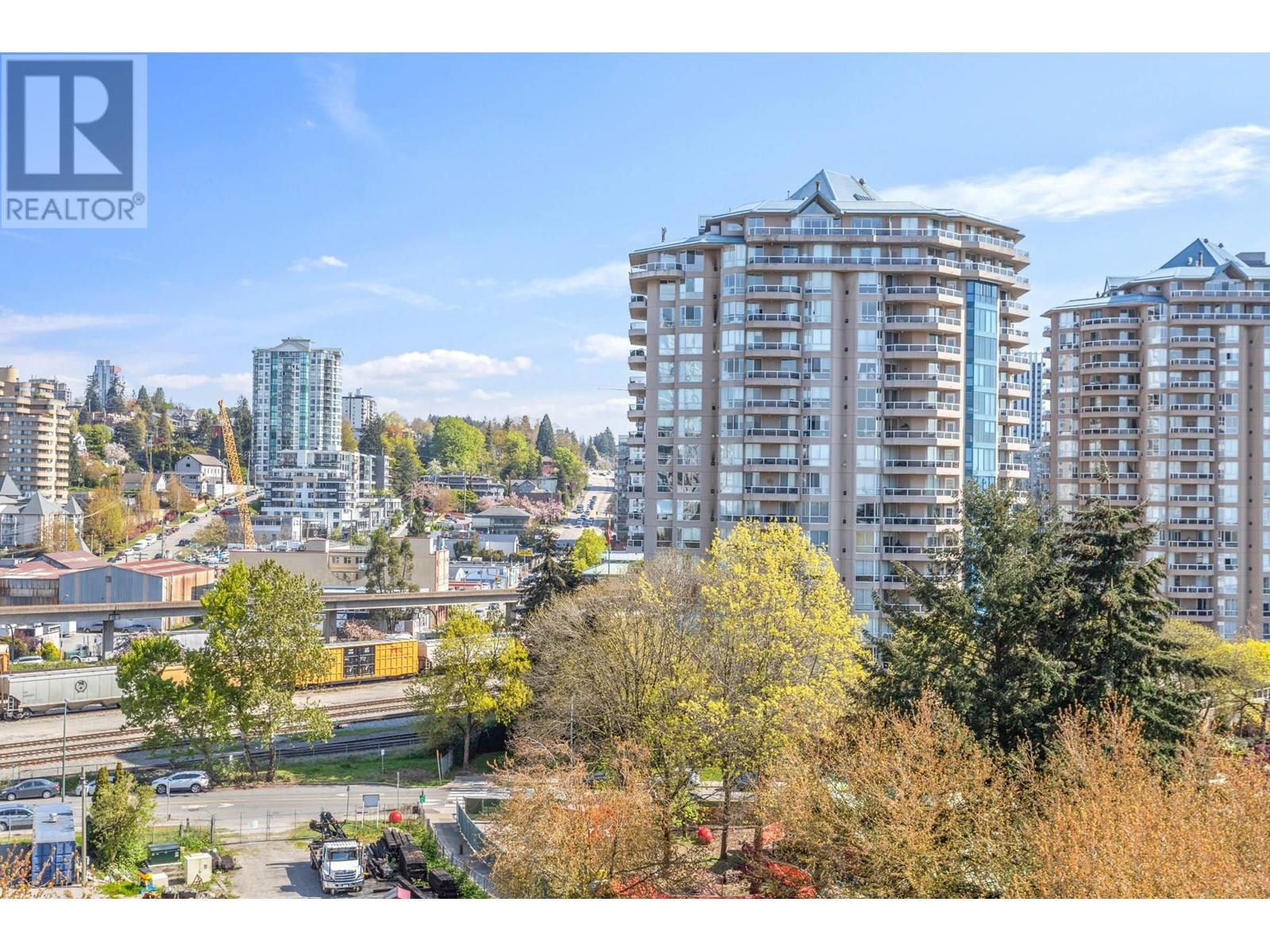 Photo 33 of 801 8 Laguna Court, New Westminster BC
