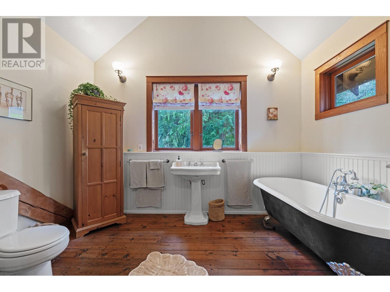 5851 EAGLE ISLAND, West Vancouver