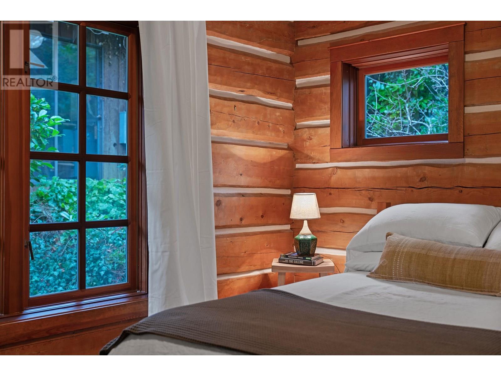 5851 EAGLE ISLAND, West Vancouver