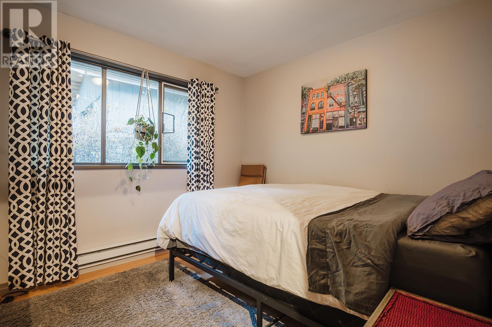 5220 CLAYDON ROAD, Garden Bay
