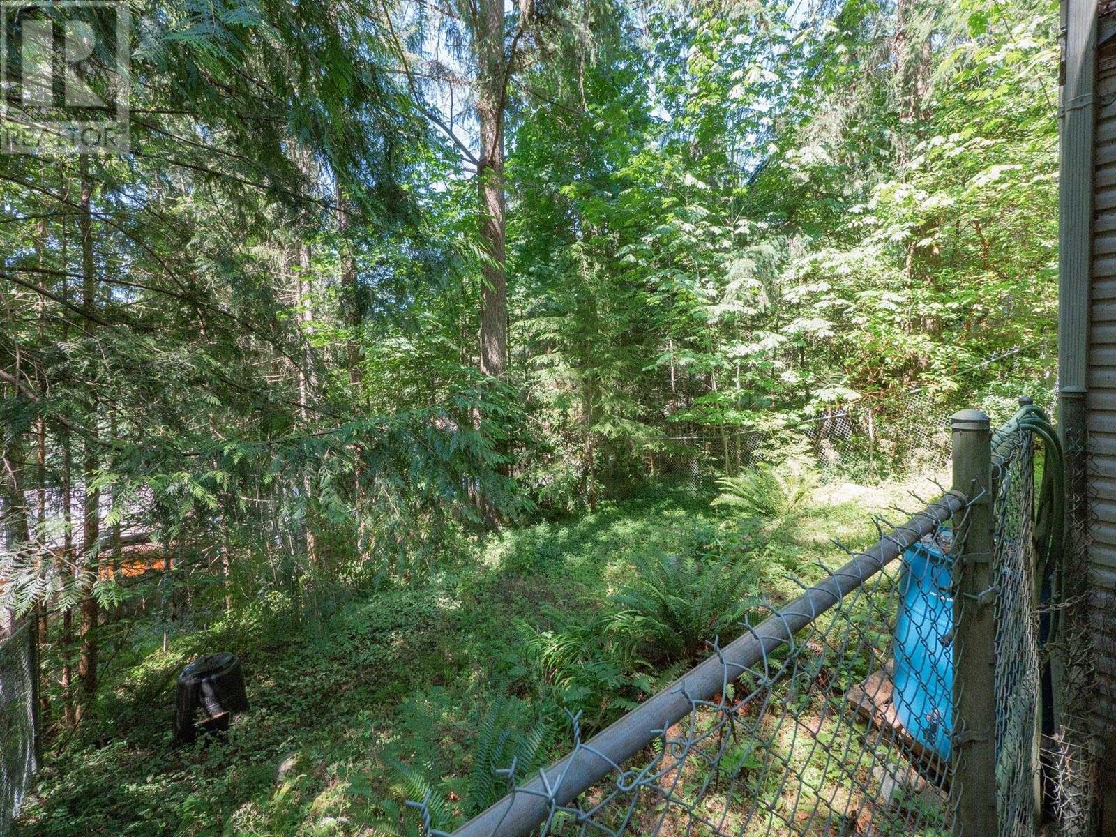 7027 SKANA CRESCENT, Sechelt