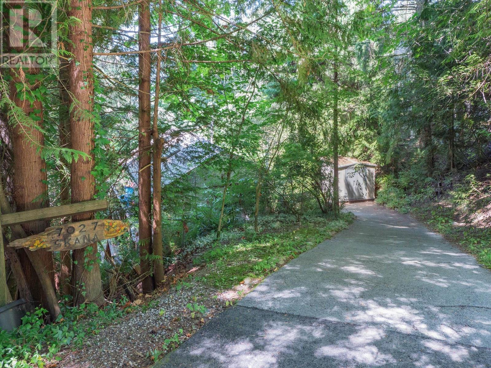 7027 SKANA CRESCENT, Sechelt