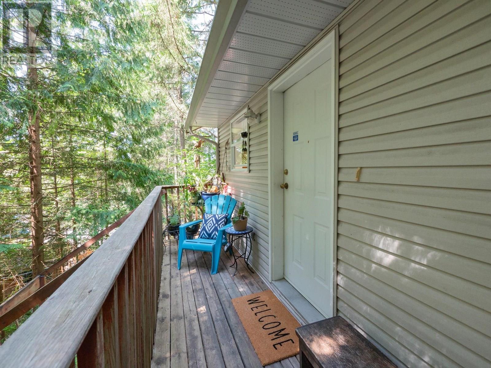 7027 SKANA CRESCENT, Sechelt