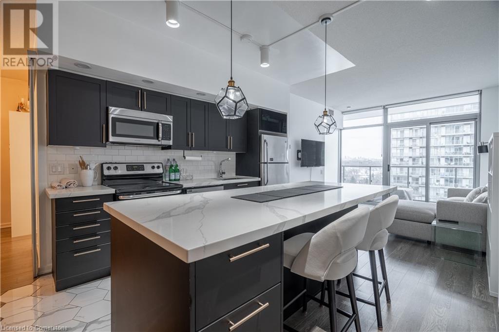 Photo 14 of 105 The Queensway Unit 1514, Toronto ON