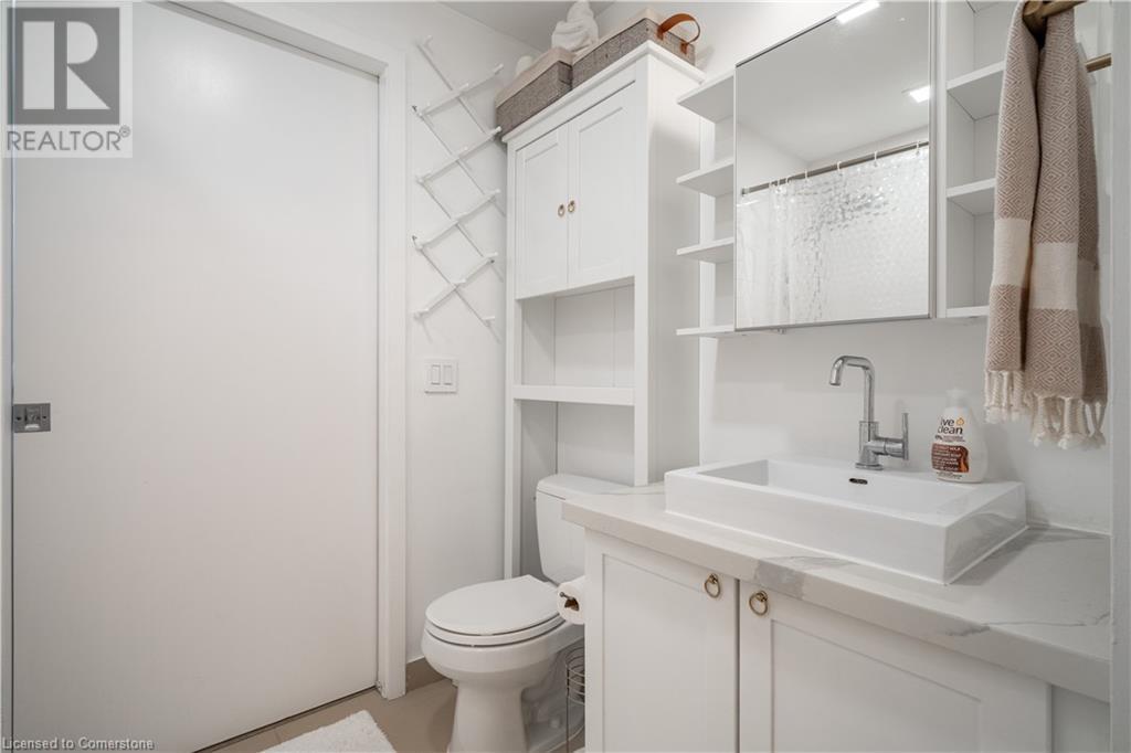 Photo 1 of 105 The Queensway Unit 1514, Toronto ON
