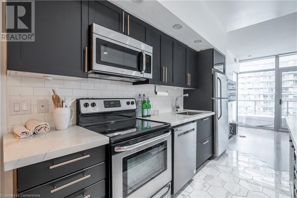 Photo 18 of 105 The Queensway Unit 1514, Toronto ON