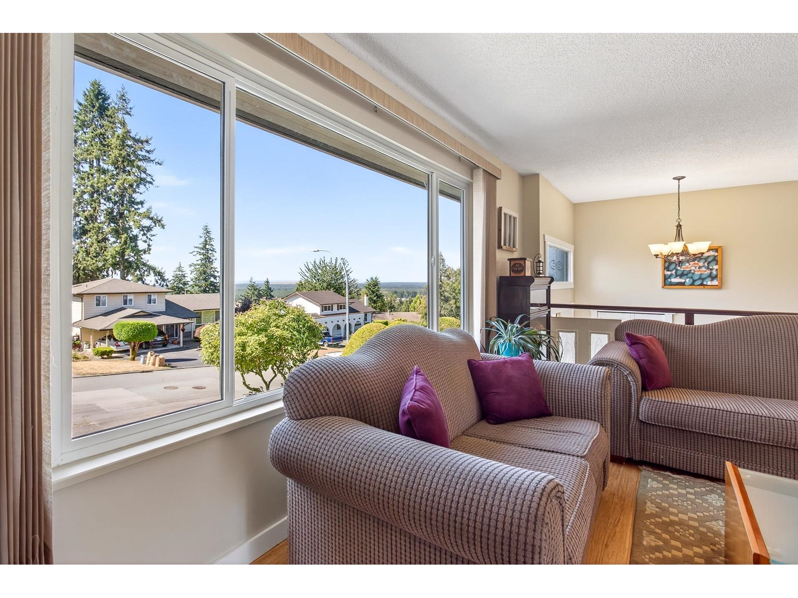 Photo 5 of 10631 Hermosa Drive, Delta BC