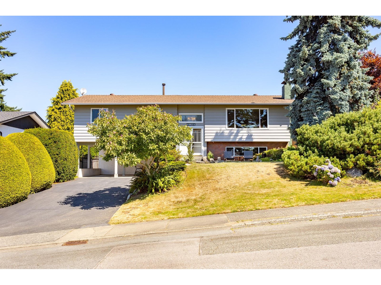 Photo 1 of 10631 Hermosa Drive, Delta BC