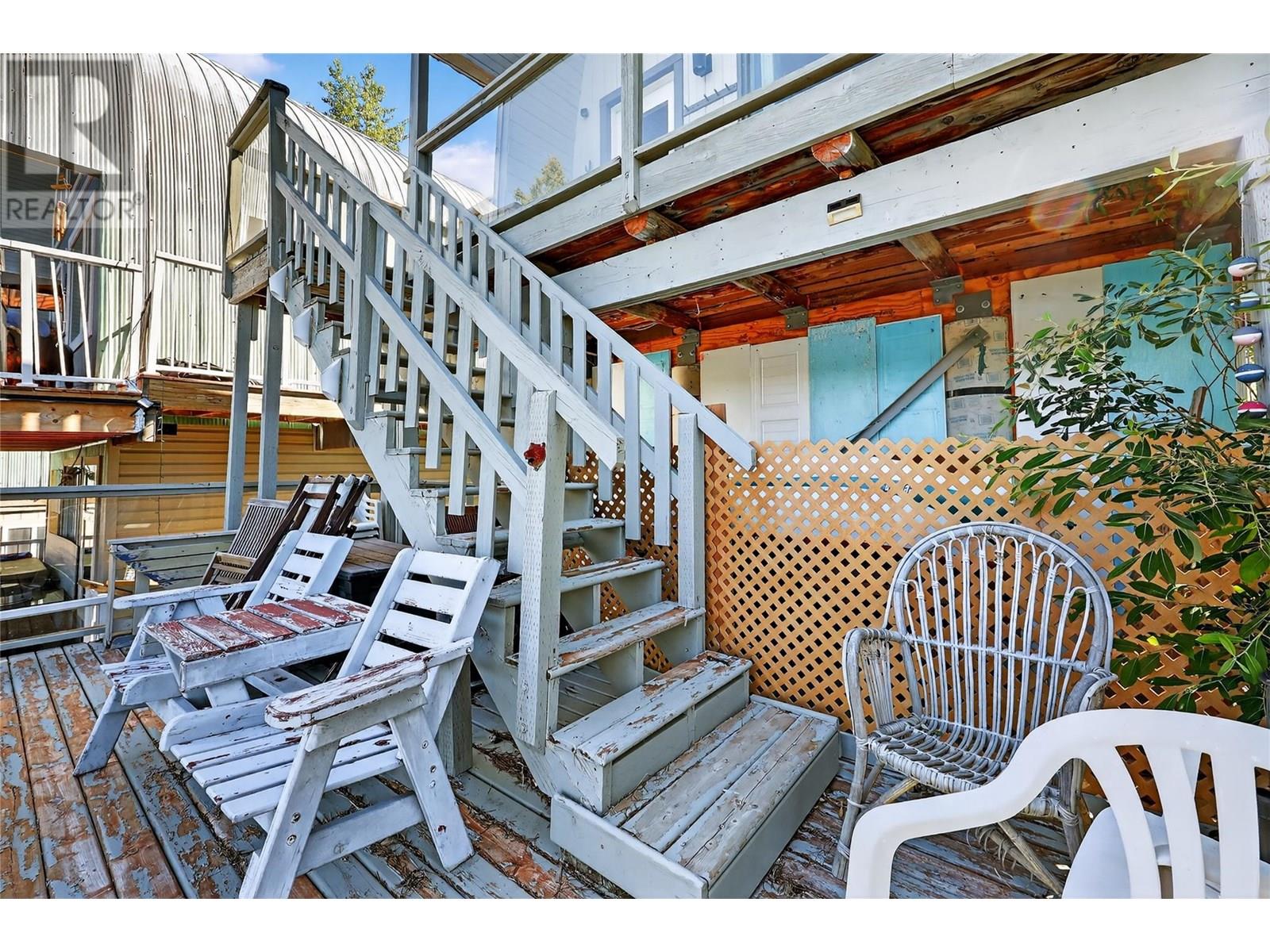#12 800 IDABEL LAKE ROAD - 32