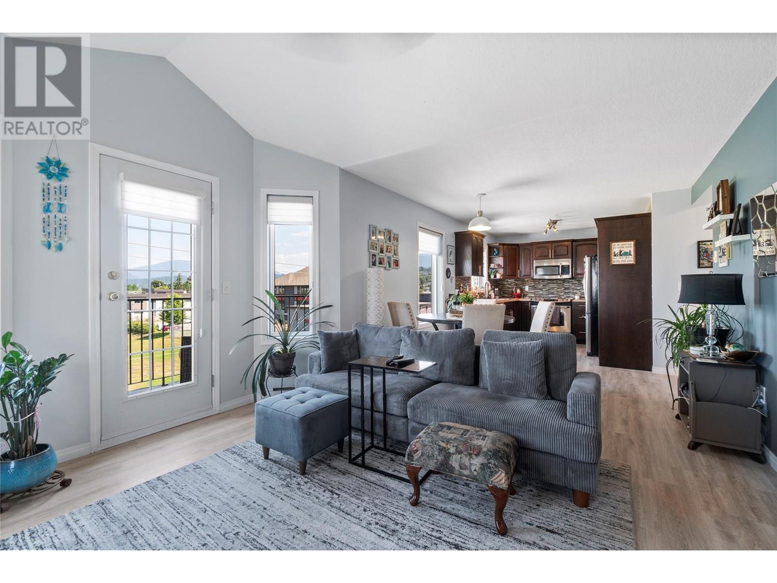Photo 10 of 160 5 Avenue Sw Unit 401, Salmon Arm BC