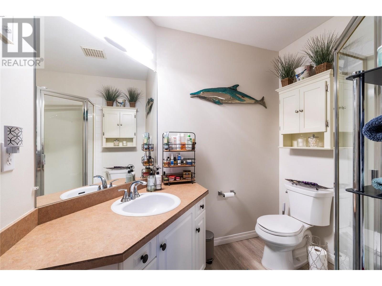 Photo 16 of 160 5 Avenue Sw Unit 401, Salmon Arm BC