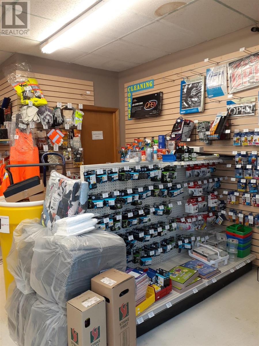 Photo 5 of 33 Ste Marie St, Wawa ON