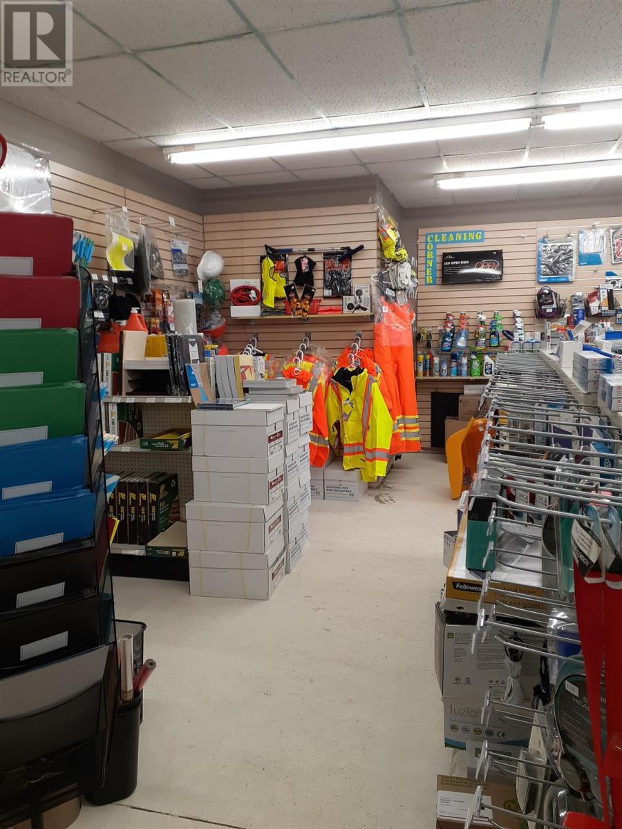Photo 2 of 33 Ste Marie St, Wawa ON