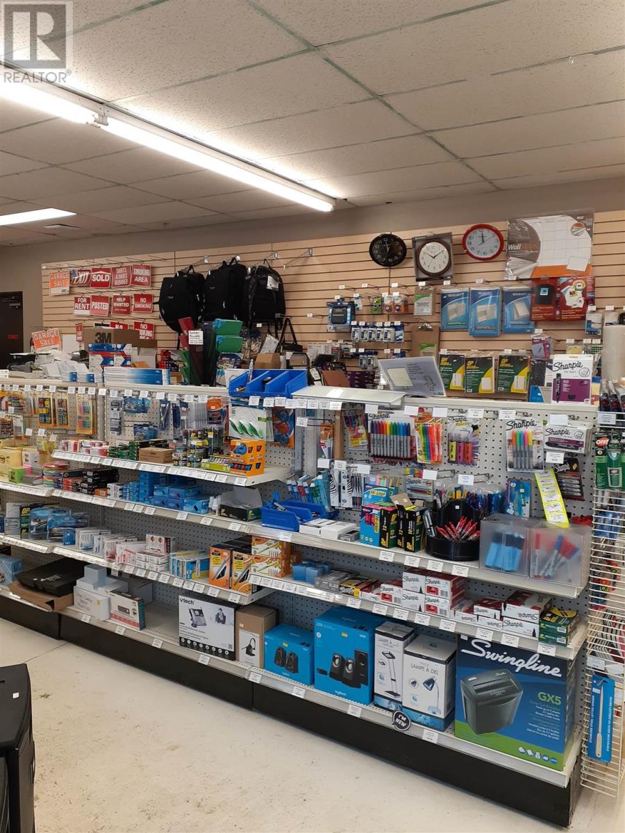 Photo 4 of 33 Ste Marie St, Wawa ON