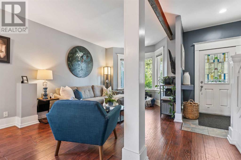 Single Family House for Sale in   Avenue NW Mount Pleasant Calgary 