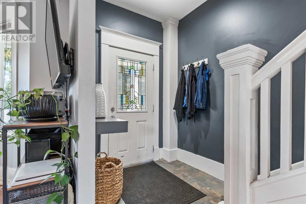 Single Family House for Sale in   Avenue NW Mount Pleasant Calgary 