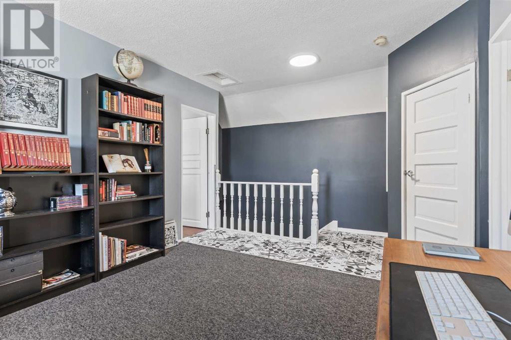 Single Family House for Sale in   Avenue NW Mount Pleasant Calgary 