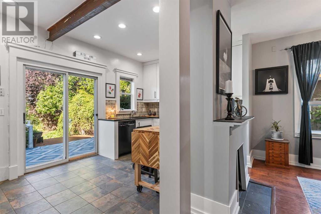 Single Family House for Sale in   Avenue NW Mount Pleasant Calgary 
