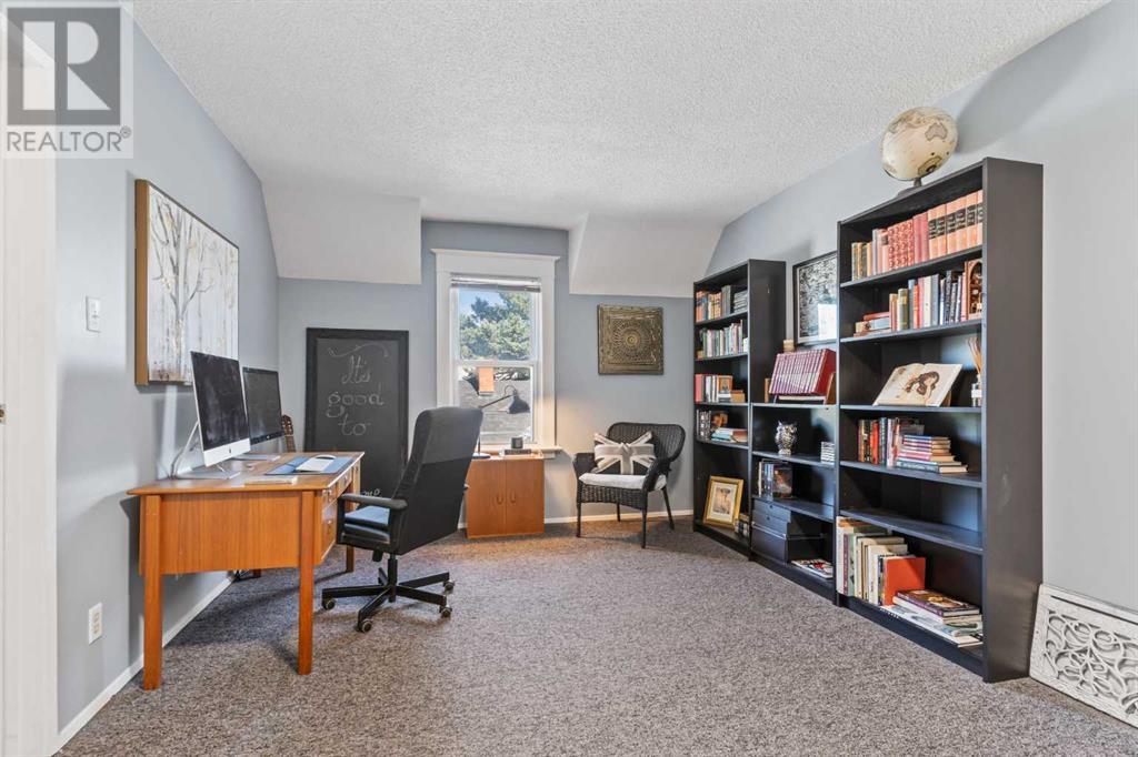 Single Family House for Sale in   Avenue NW Mount Pleasant Calgary 