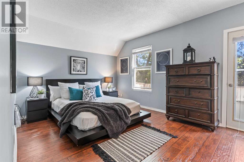 Single Family House for Sale in   Avenue NW Mount Pleasant Calgary 