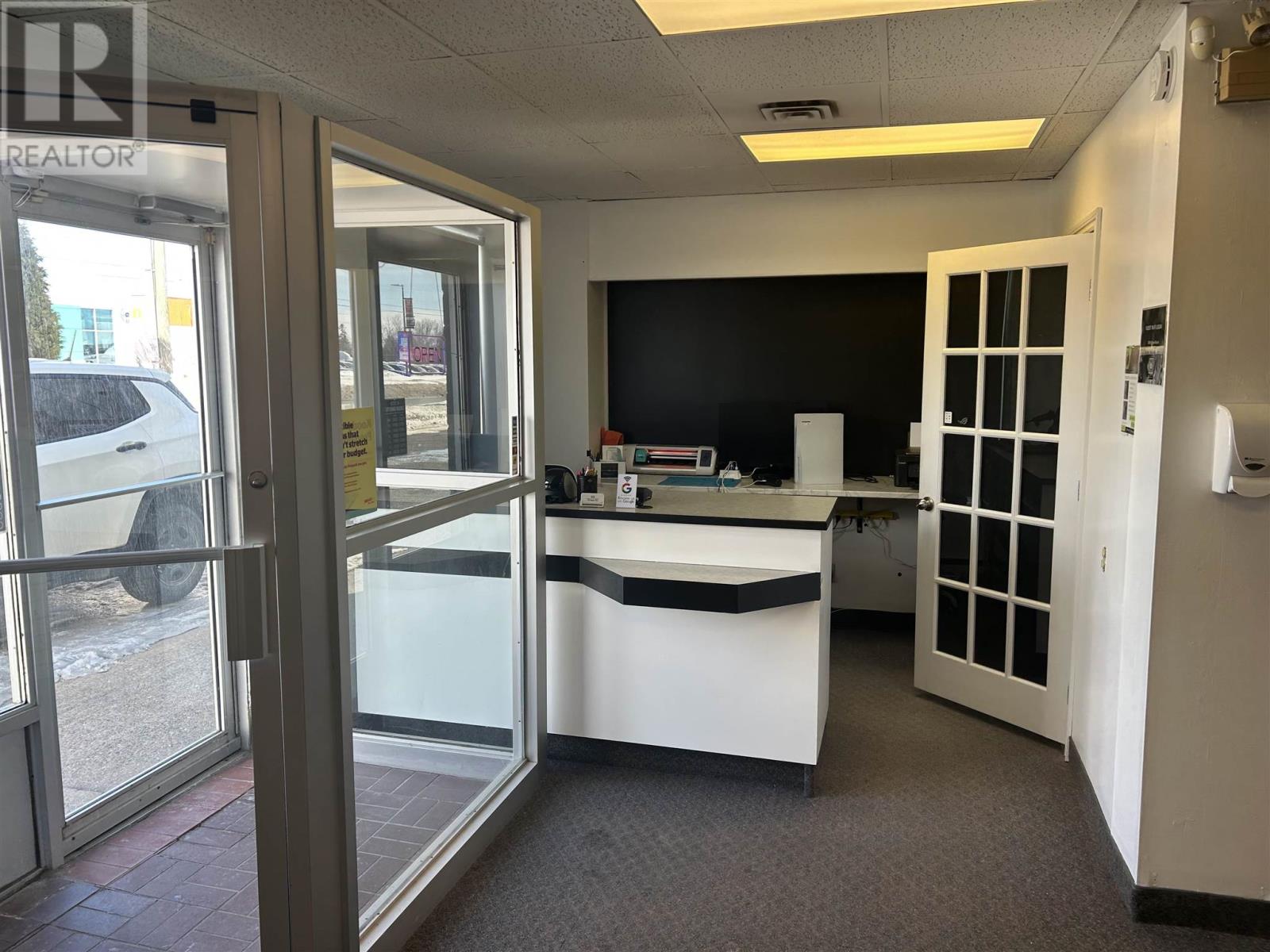 Photo 5 of 424 Pim St A, Sault Ste Marie ON