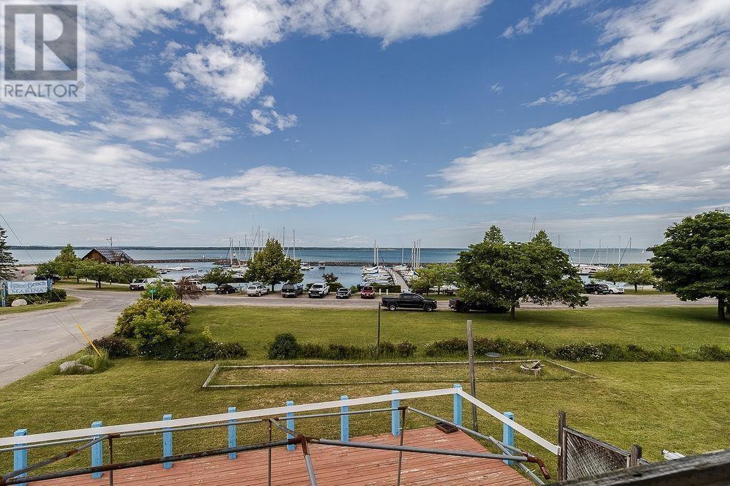 Photo 5 of 3117 Marks St, Hilton Beach ON