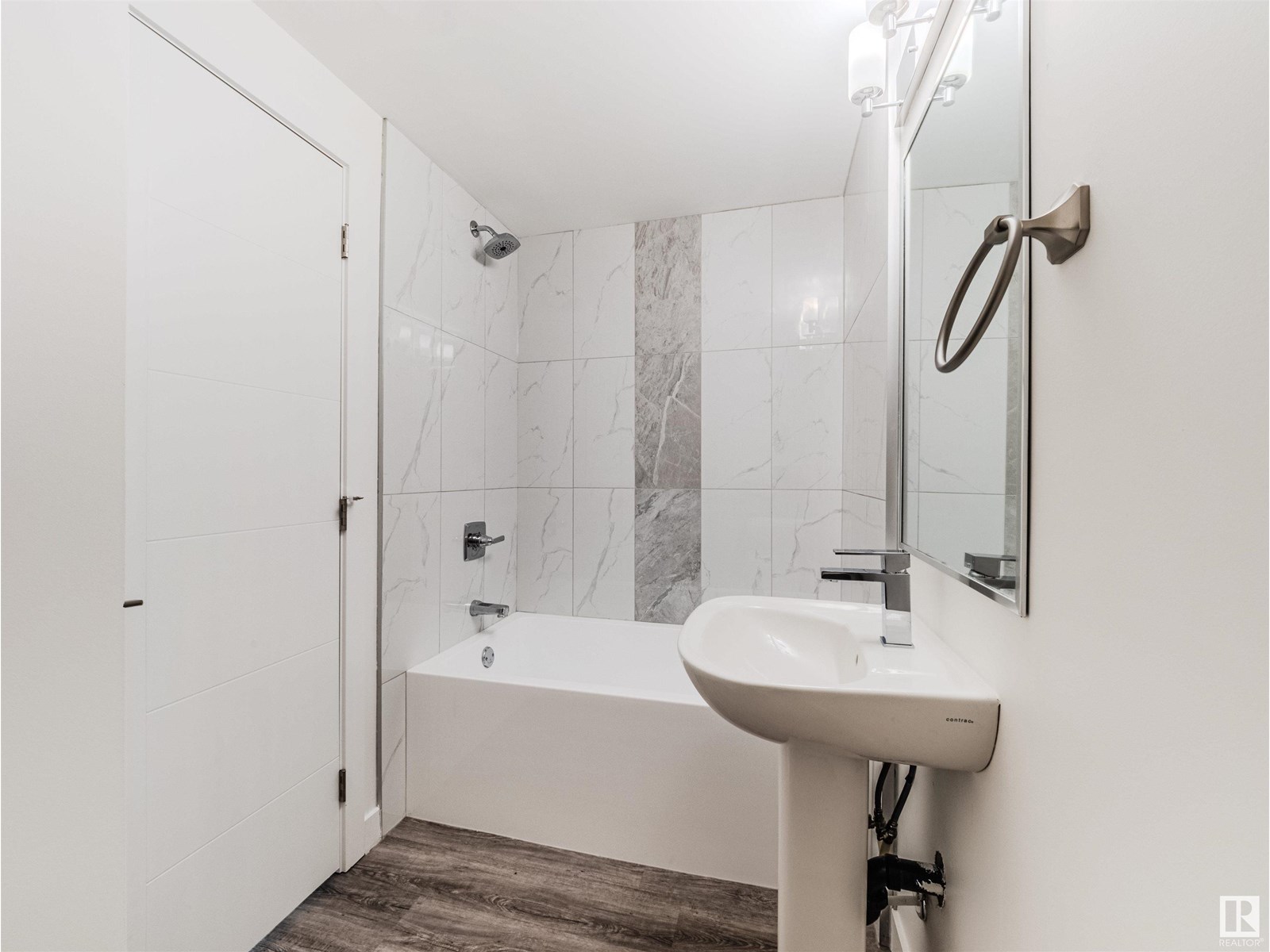 Photo 40 of 10947 73 Av Nw, Edmonton AB