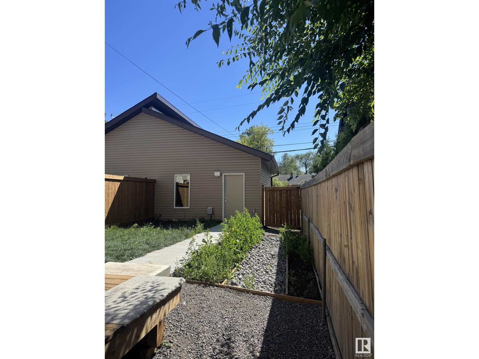 Photo 43 of 10947 73 Av Nw, Edmonton AB