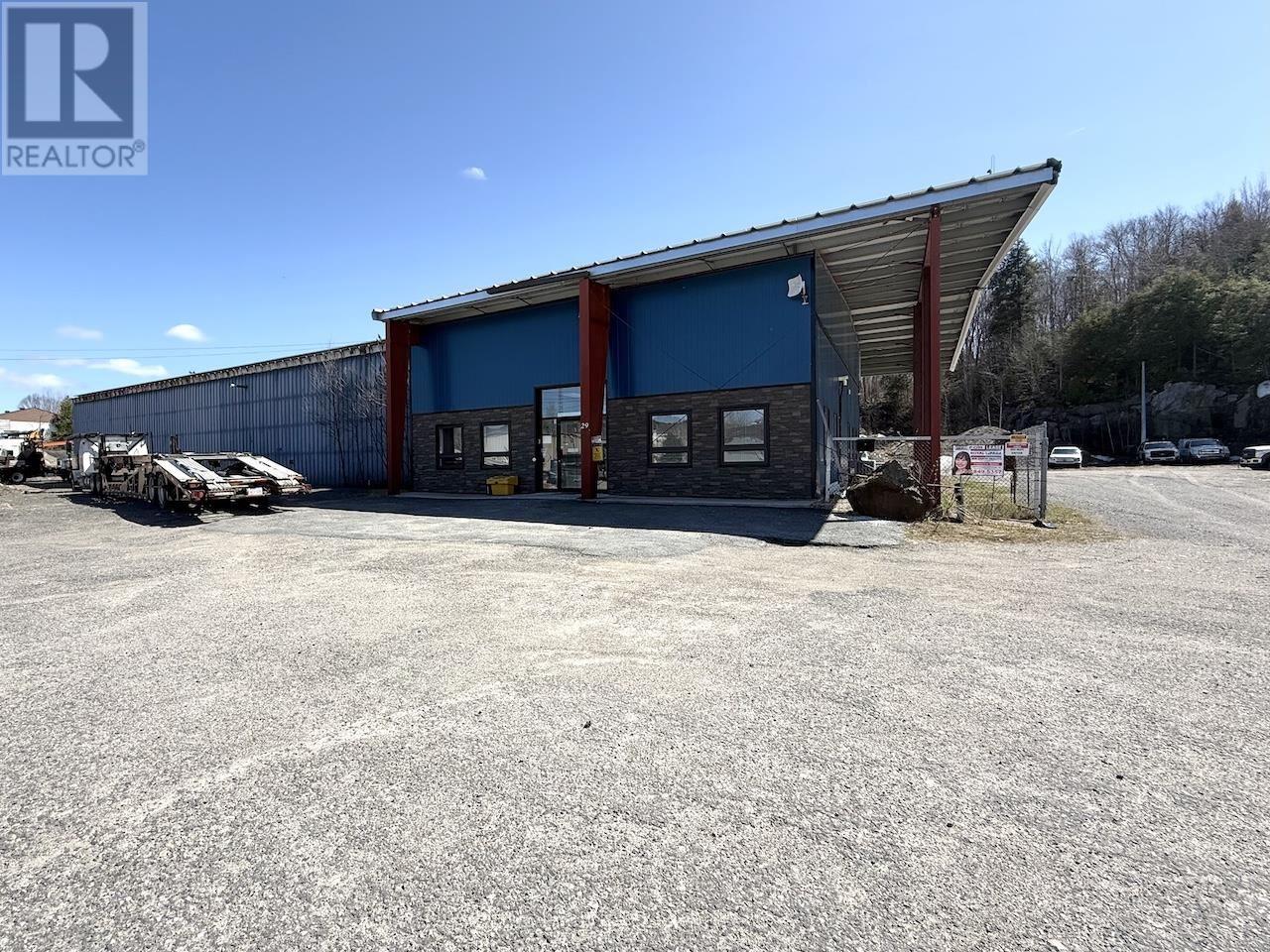 Photo 1 of 29 Perini Rd, Elliot Lake ON