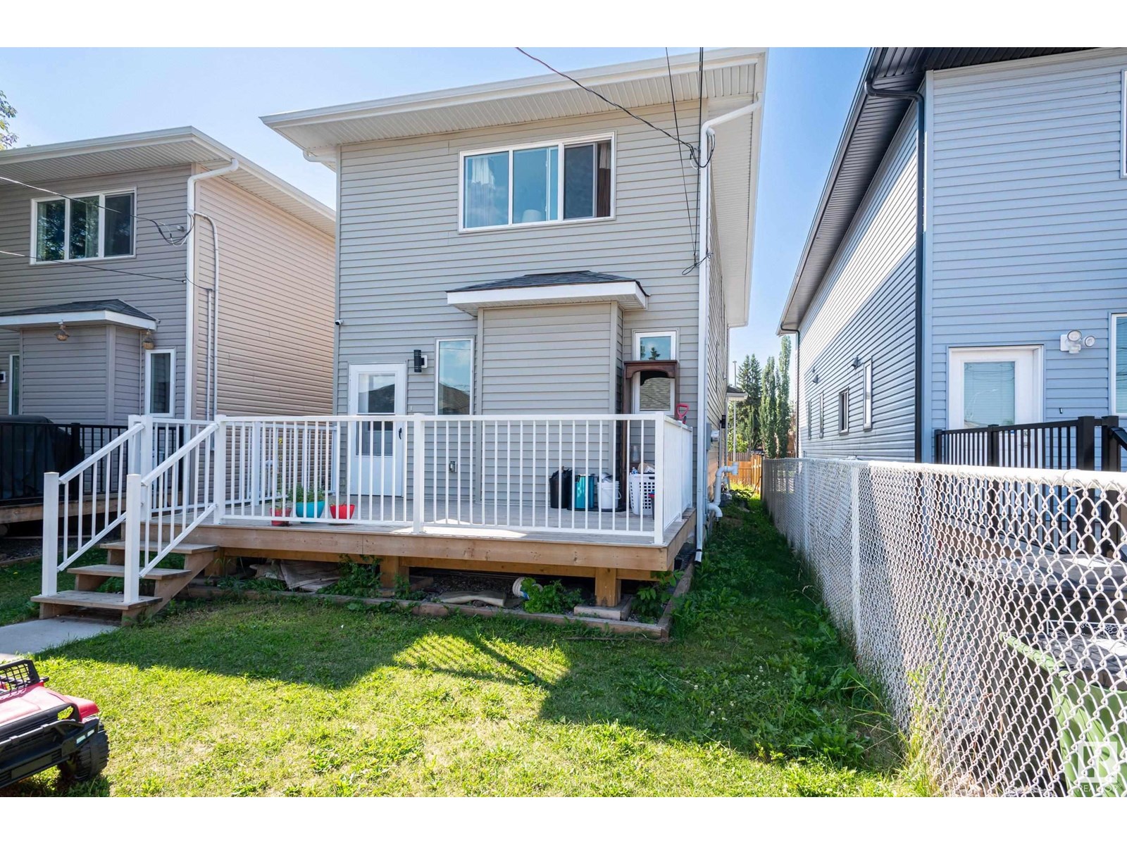 Photo 38 of 15928 100 Av Nw, Edmonton AB