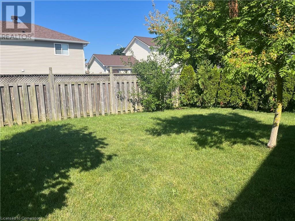 Photo 38 of 17 Mapleview Drive, Hagersville ON