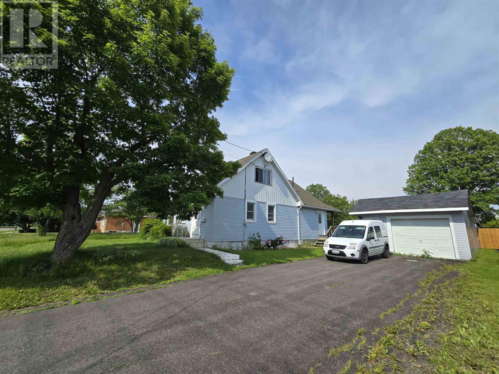 Photo 5 of 174 Reid St, Sault Ste Marie ON