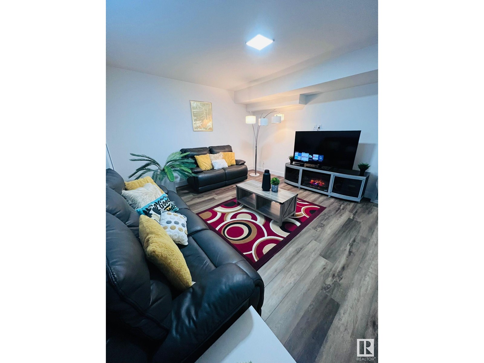Photo 36 of 166 Fraser Wy Nw, Edmonton AB