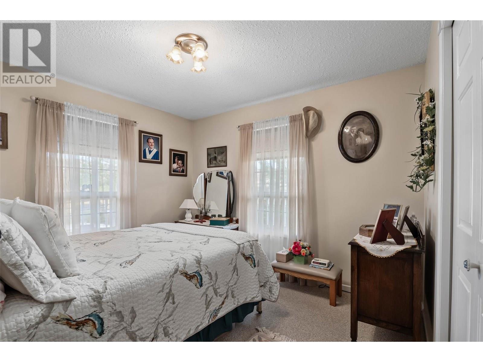 Photo 8 of 3161 Rose Hill Road, Kamloops BC