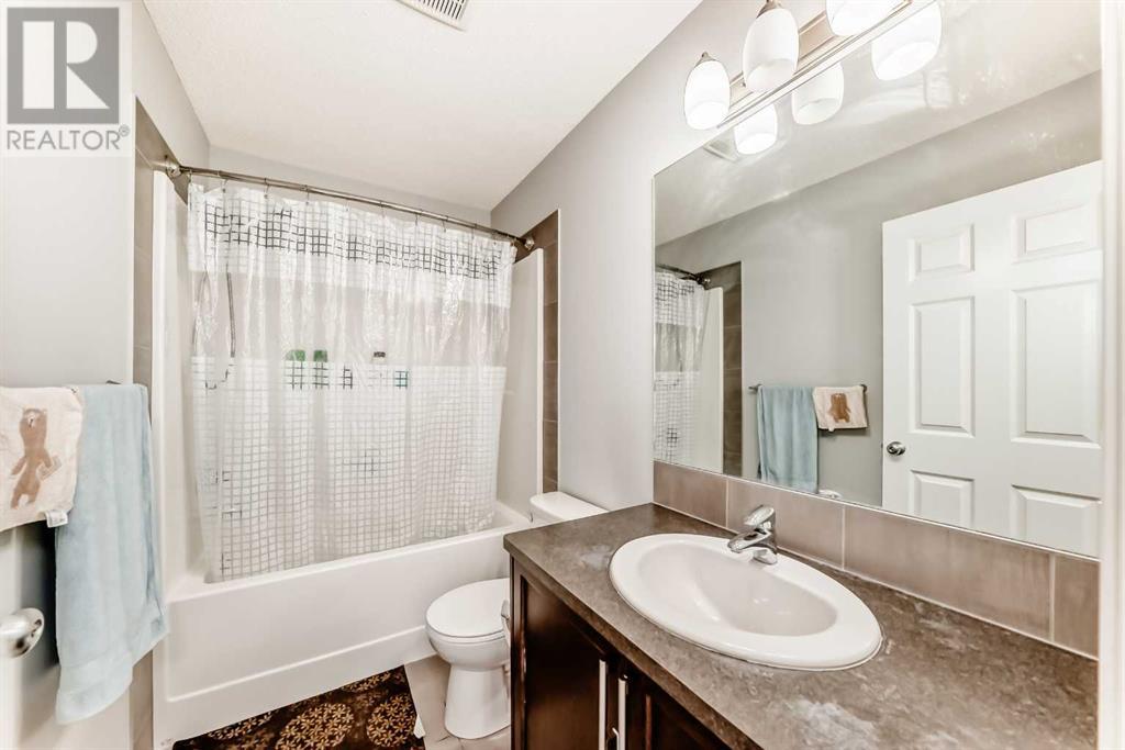 Single Family House for Sale in  Walgrove Gardens SE Walden Calgary 