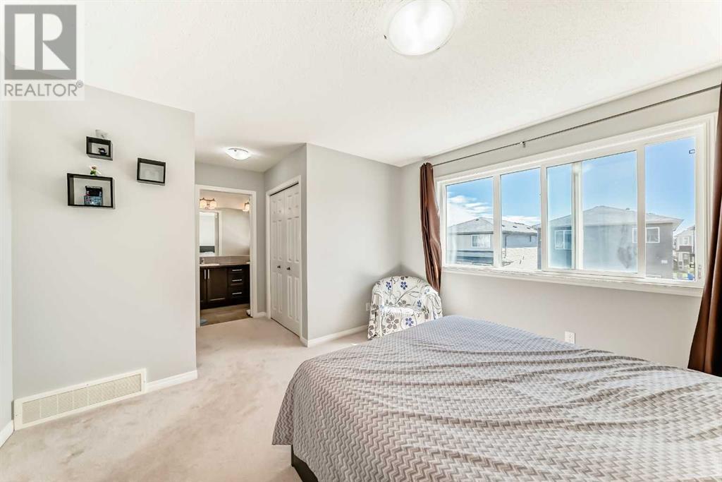 Single Family House for Sale in  Walgrove Gardens SE Walden Calgary 