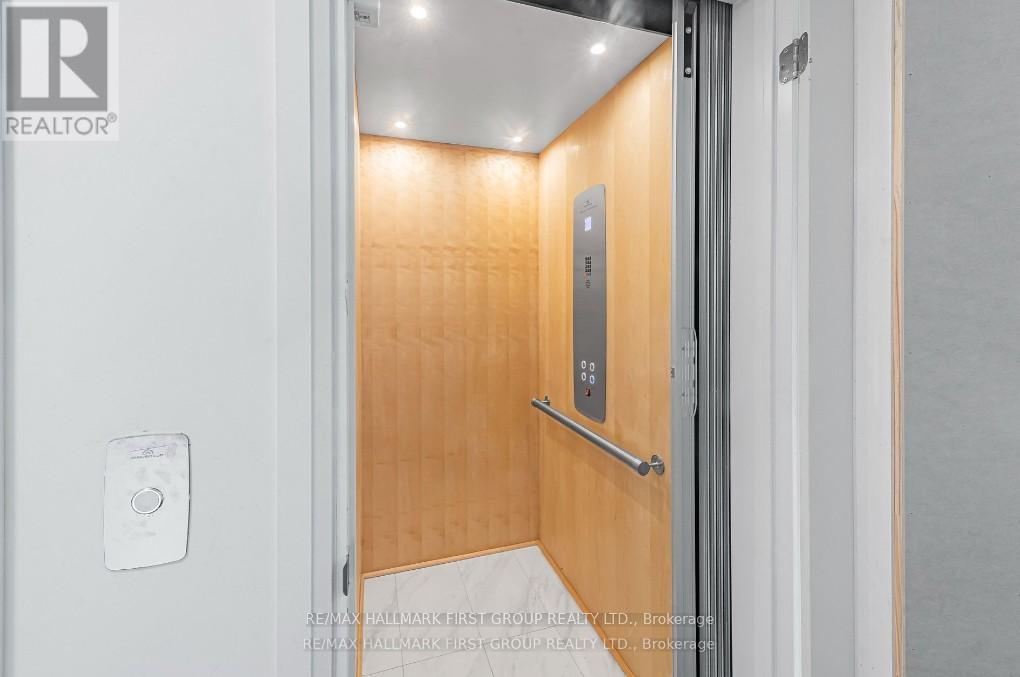 Photo 7 of 835 Port Darlington Road, Clarington ON