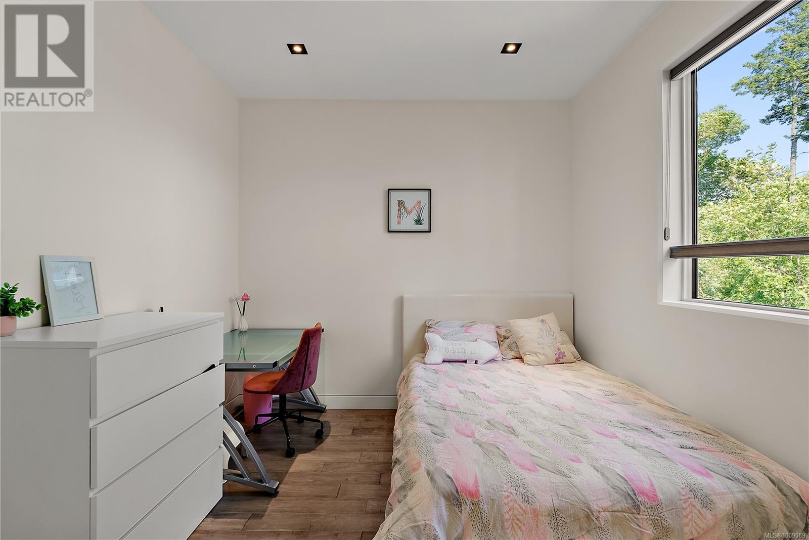 Photo 14 of 3552 Myles Mansell Rd, Langford BC