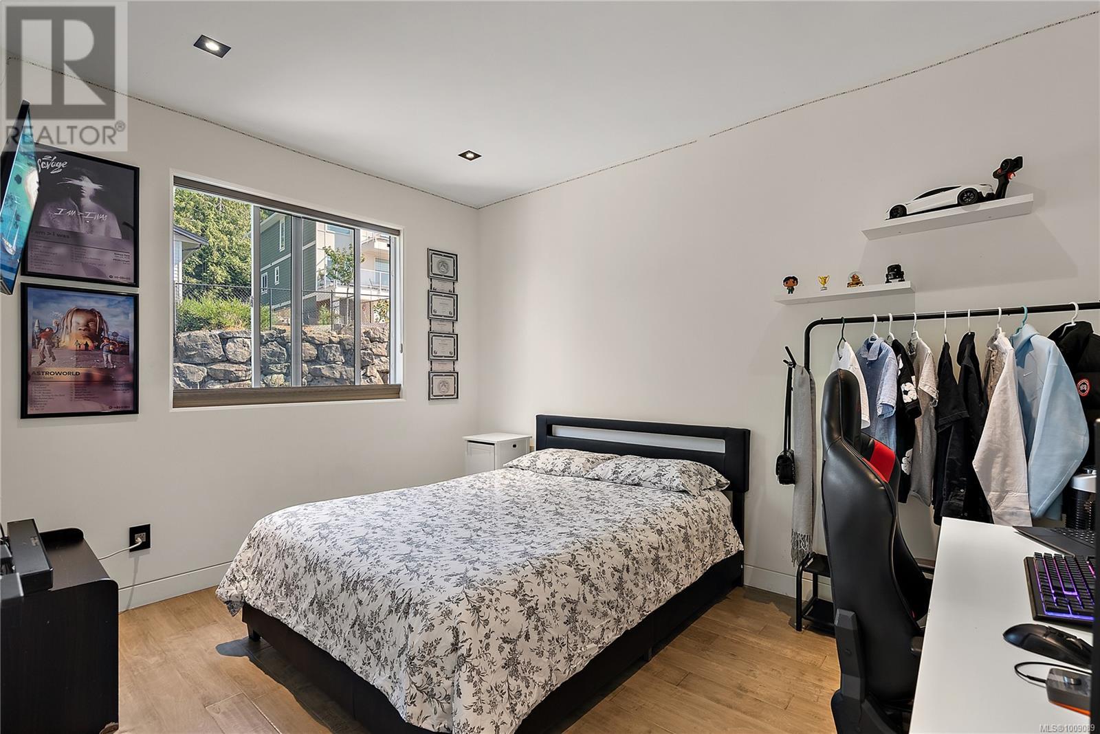 Photo 15 of 3552 Myles Mansell Rd, Langford BC