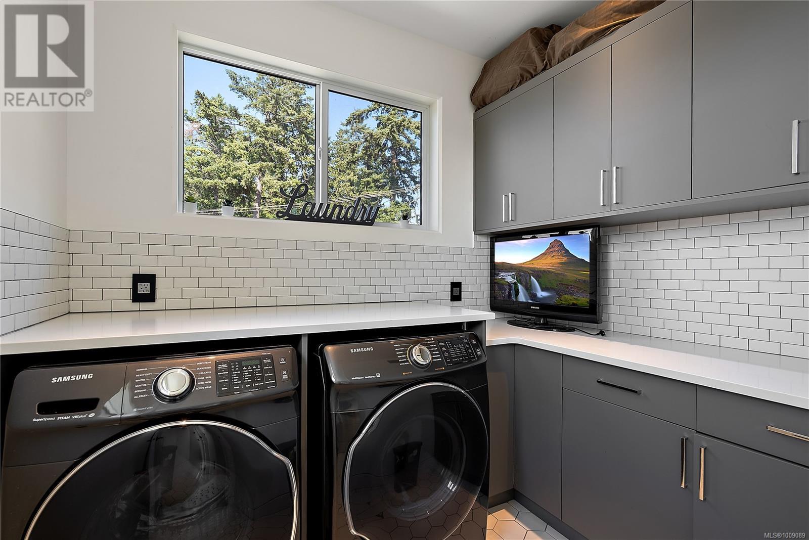 Photo 21 of 3552 Myles Mansell Rd, Langford BC