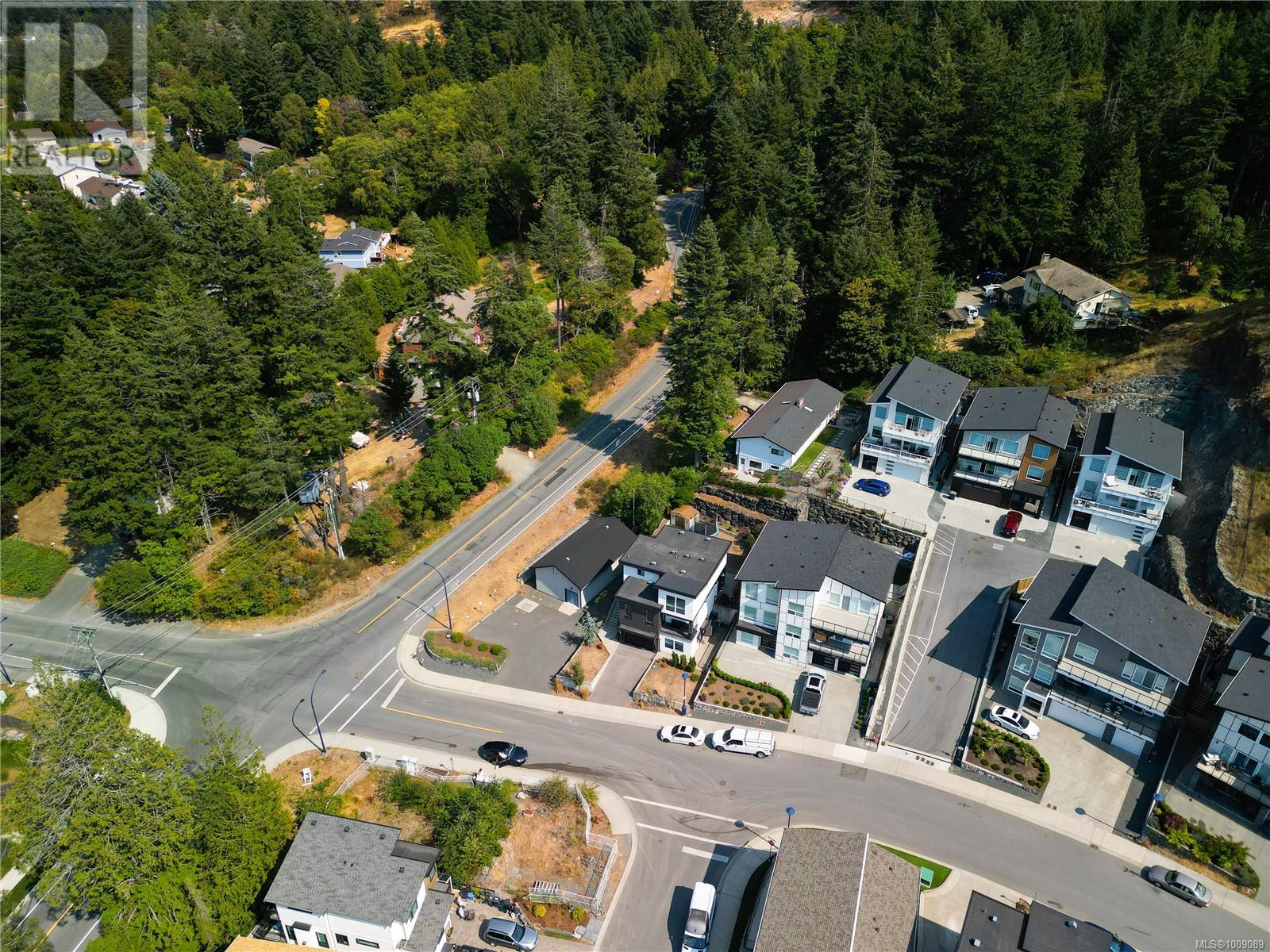 Photo 33 of 3552 Myles Mansell Rd, Langford BC
