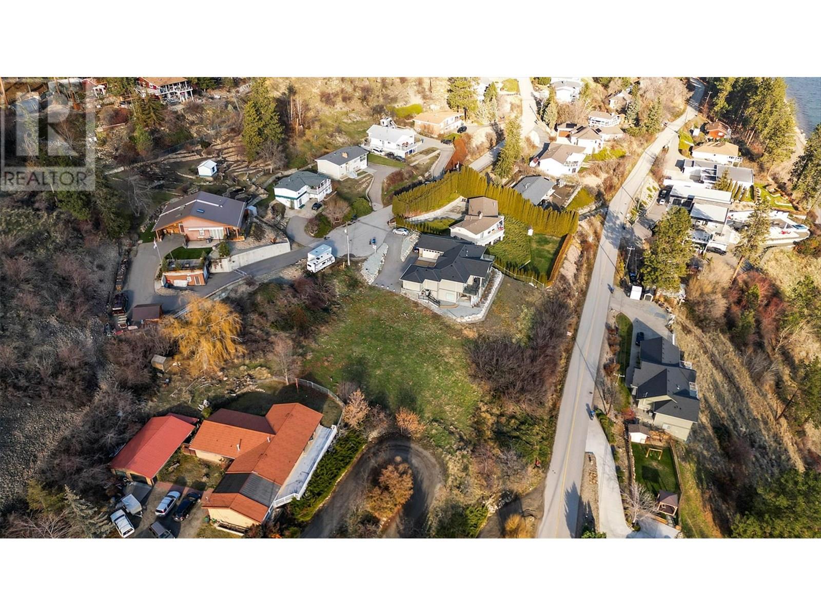  6384 Renfrew Road, Peachland