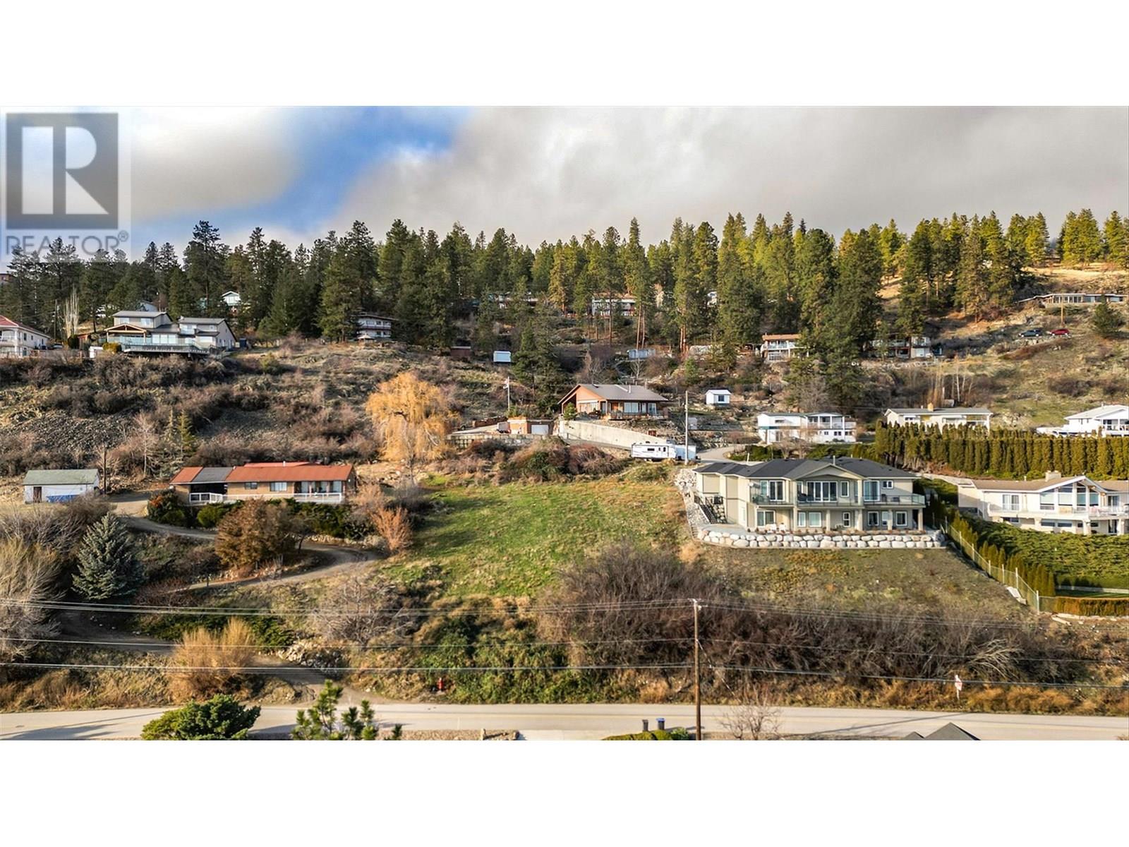  6384 Renfrew Road, Peachland