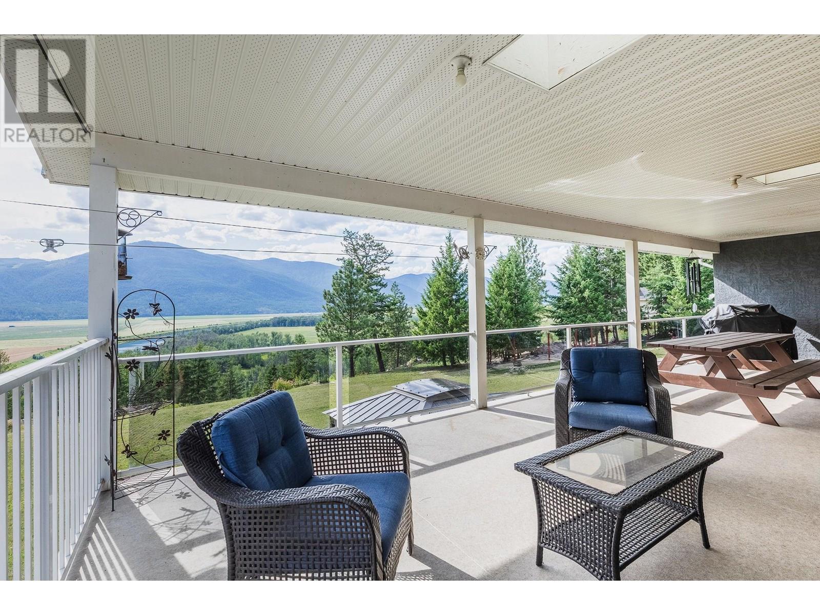Photo 47 of 1325 Fox Tree Hill Road, Creston BC