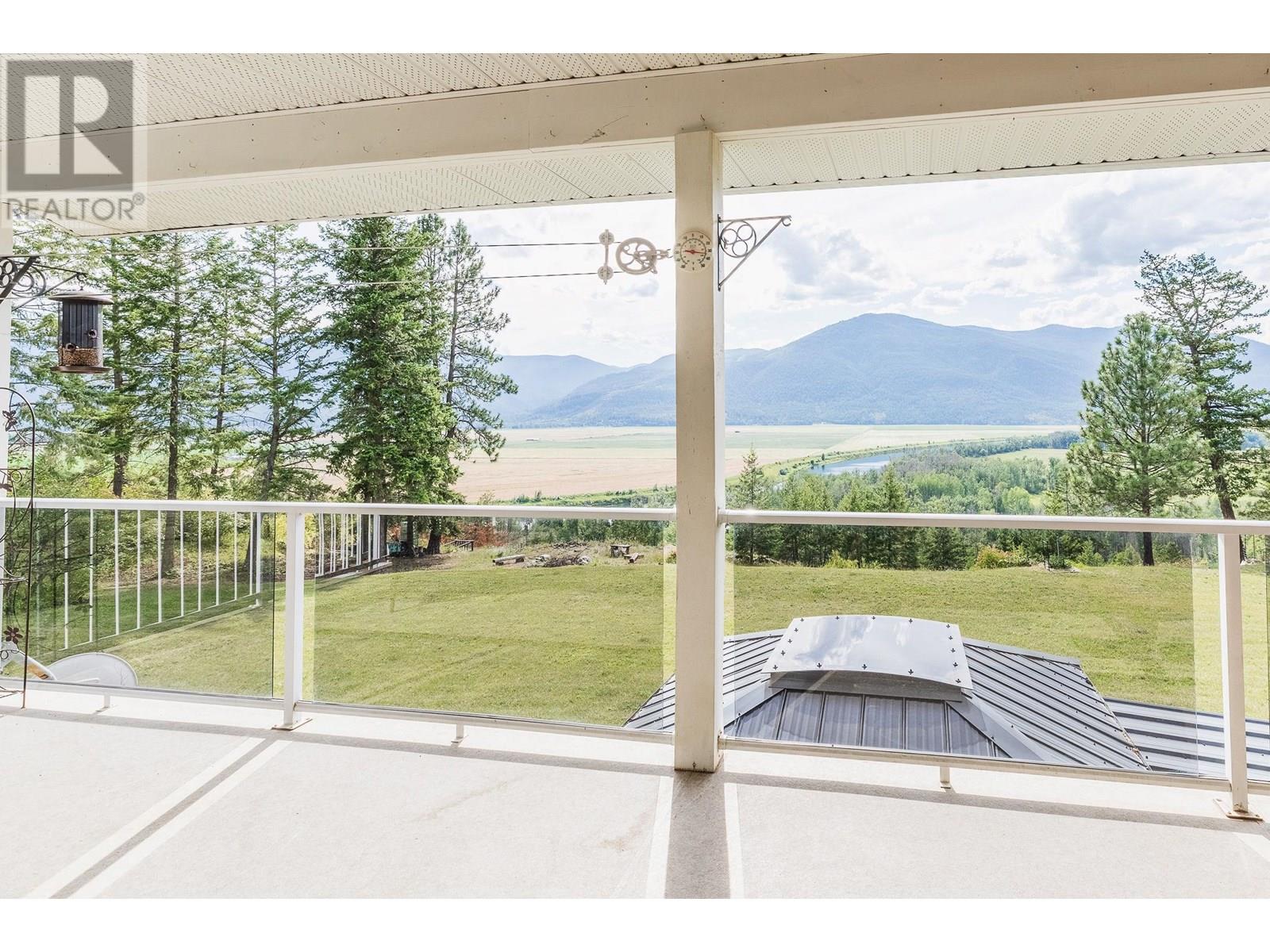 Photo 51 of 1325 Fox Tree Hill Road, Creston BC