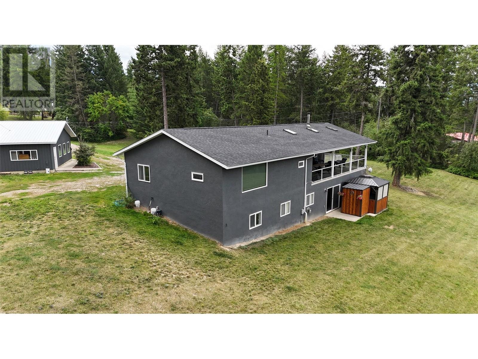 Photo 49 of 1325 Fox Tree Hill Road, Creston BC