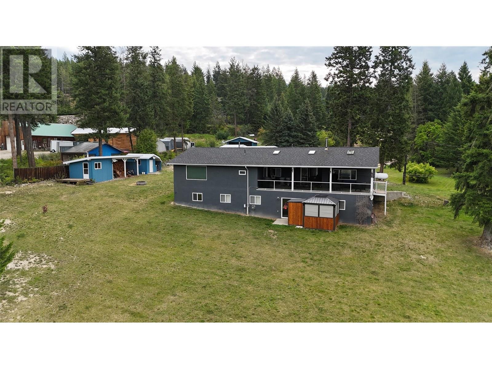 Photo 48 of 1325 Fox Tree Hill Road, Creston BC
