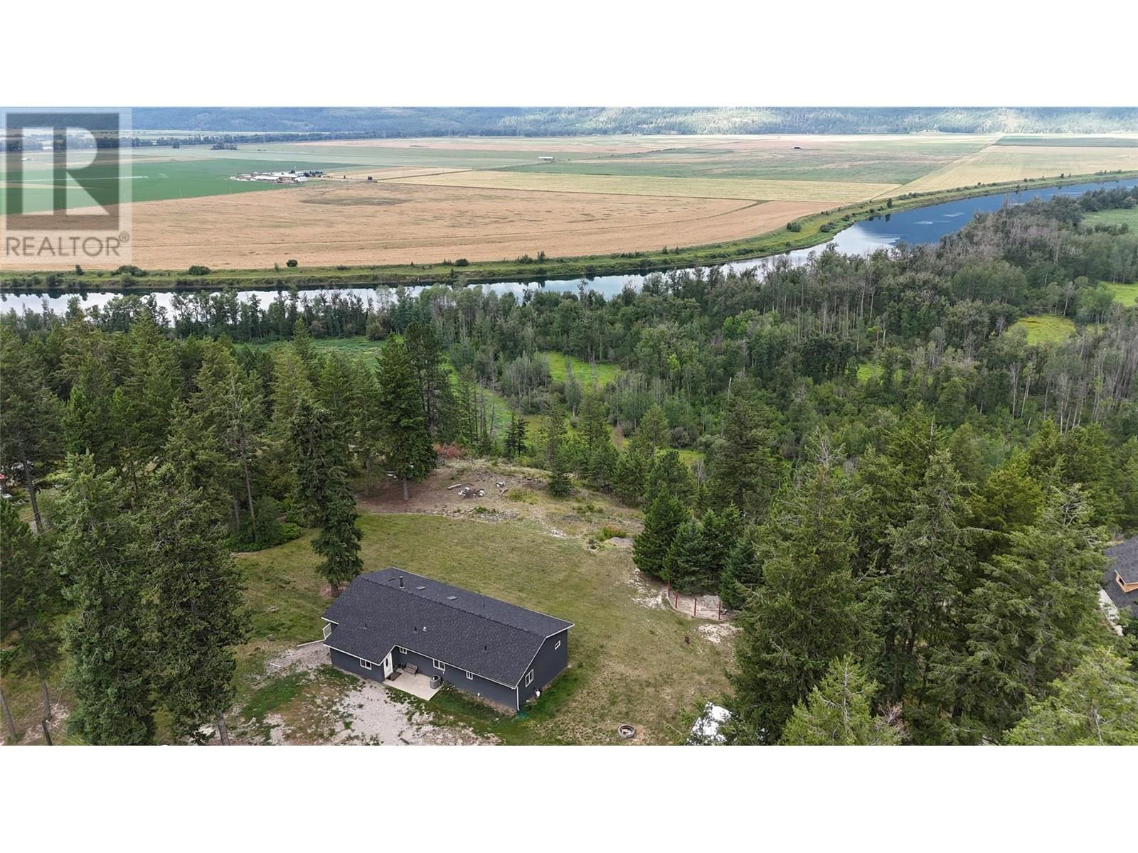 Photo 46 of 1325 Fox Tree Hill Road, Creston BC