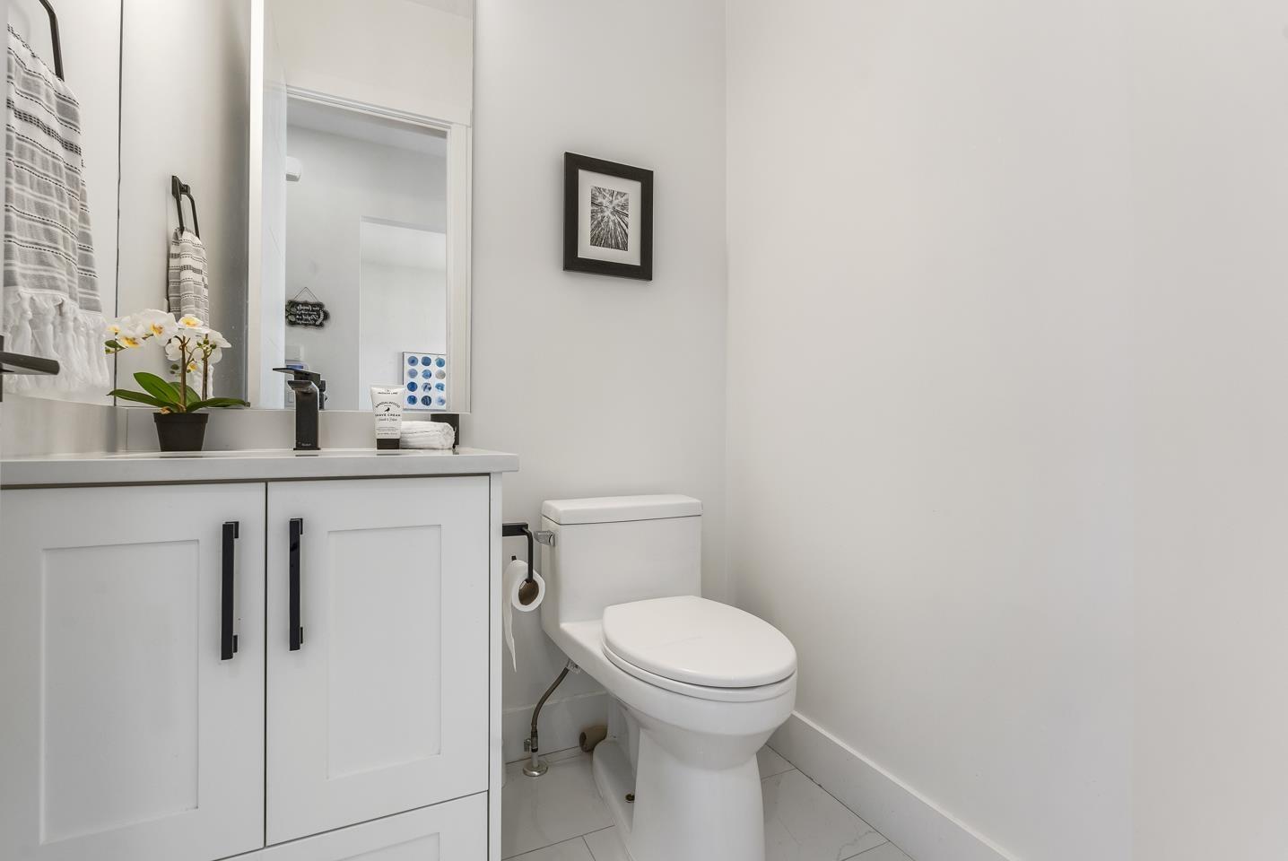 19637 76 AVENUE, Langley