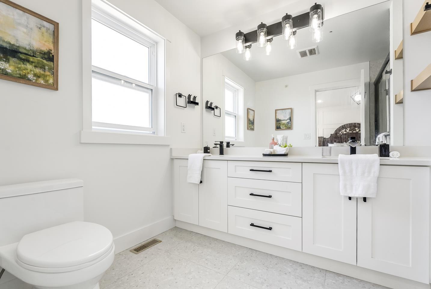 19637 76 AVENUE, Langley